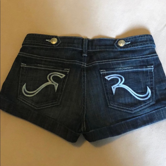 Small - Picture 3 of 7